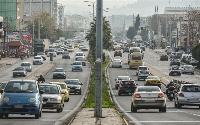 ΑΑΔΕ: Δίνει τη δυνατότητα καταβολής τελών κυκλοφορίας με το μήνα